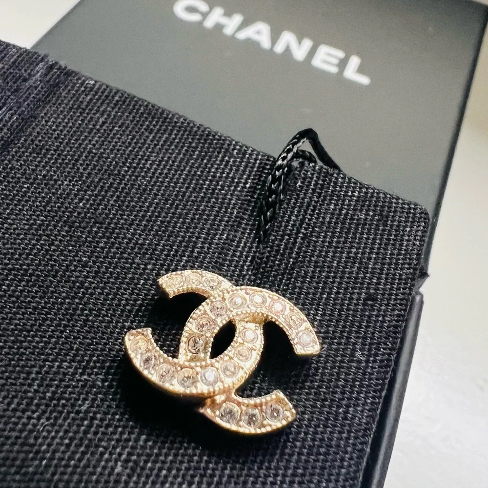 🔥CHANEL Crystal CC Earrings